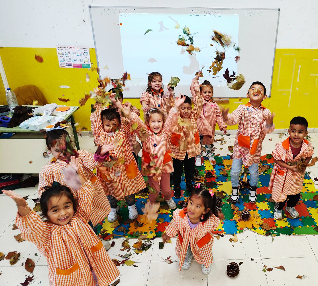 Llueven hojas en el taller internivelar de otoño