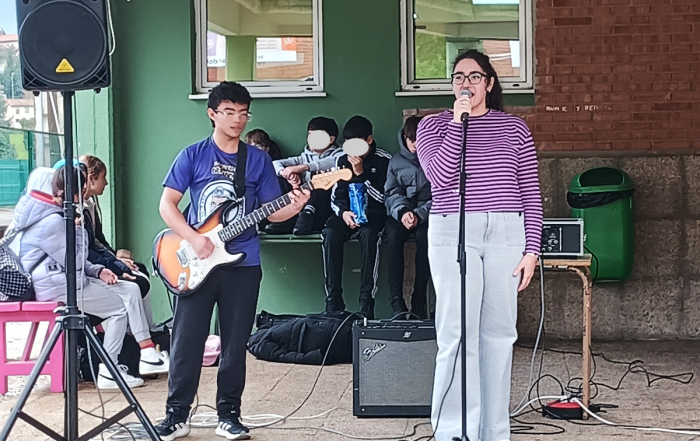 El profesorado participó en los actos organizados.