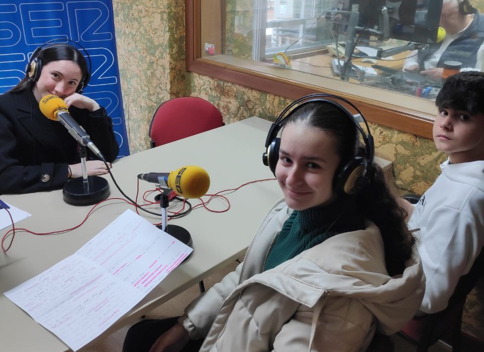 Locutores por un día en Cadena Ser Torrelavega