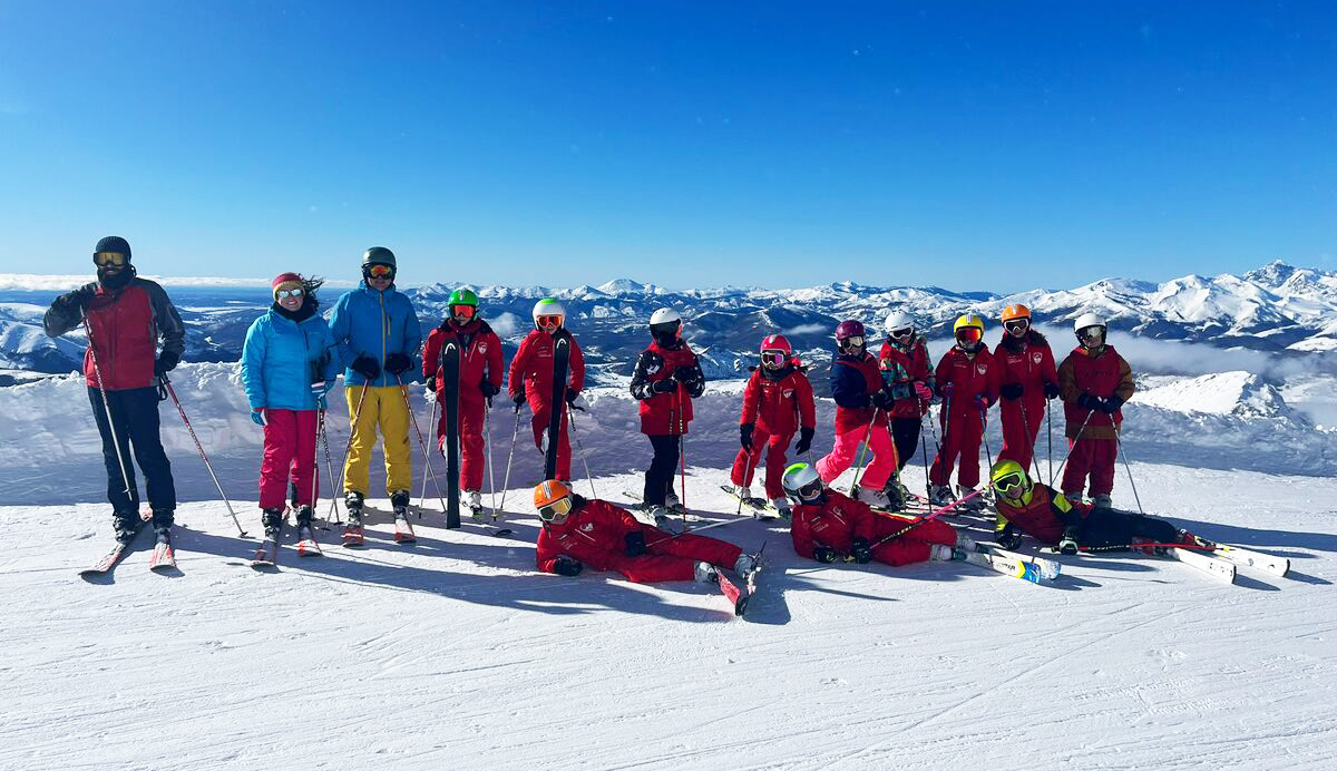 Esquí, Olimpiada Escolar y Noche Encuentada en el CEIP Alto Ebro